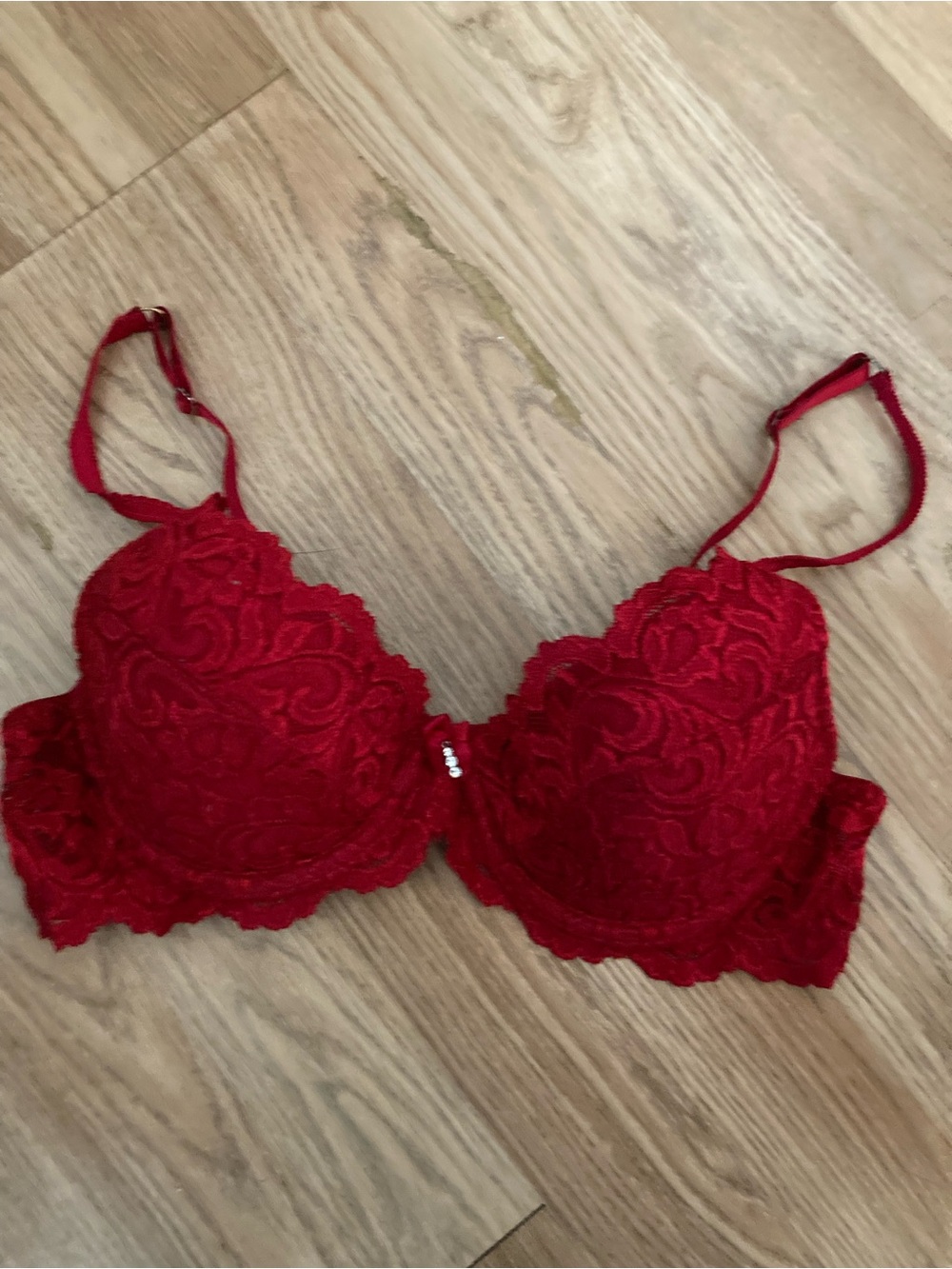 Secret Treasures Red Lace Push-Up Bra with Decorative Center Size 36B